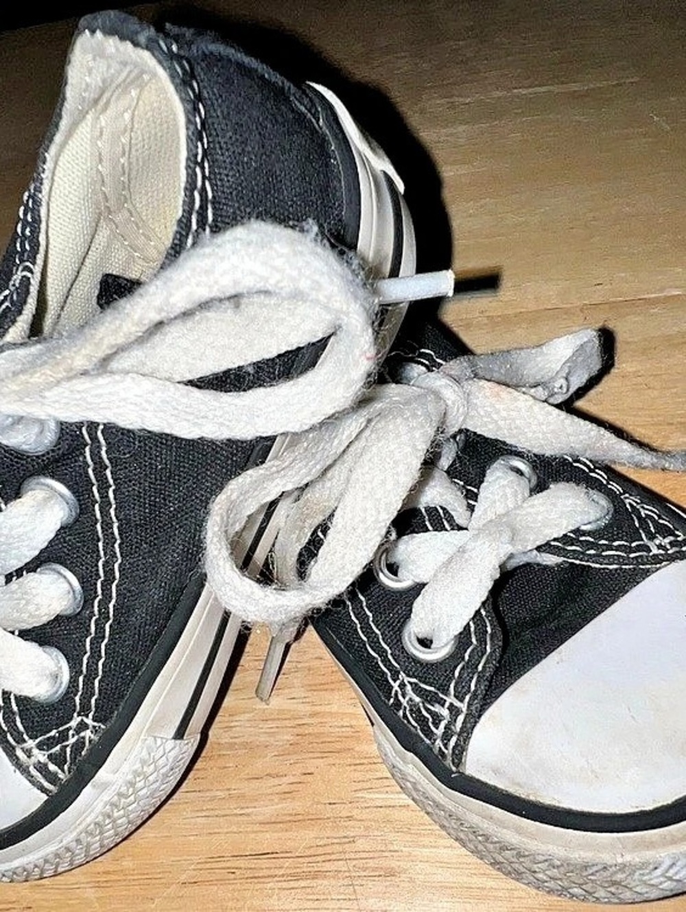 Converse Chuck Taylor All Star Kids Sneakers Black & White US Toddler4